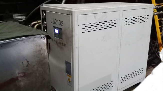 蜜桃中文字幕製冷係統進入空氣該怎麽辦？
